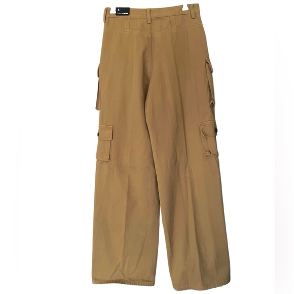 Fashion Nova Women’s High Rise Distressed Cargo Jeans - Picture 3 of 8